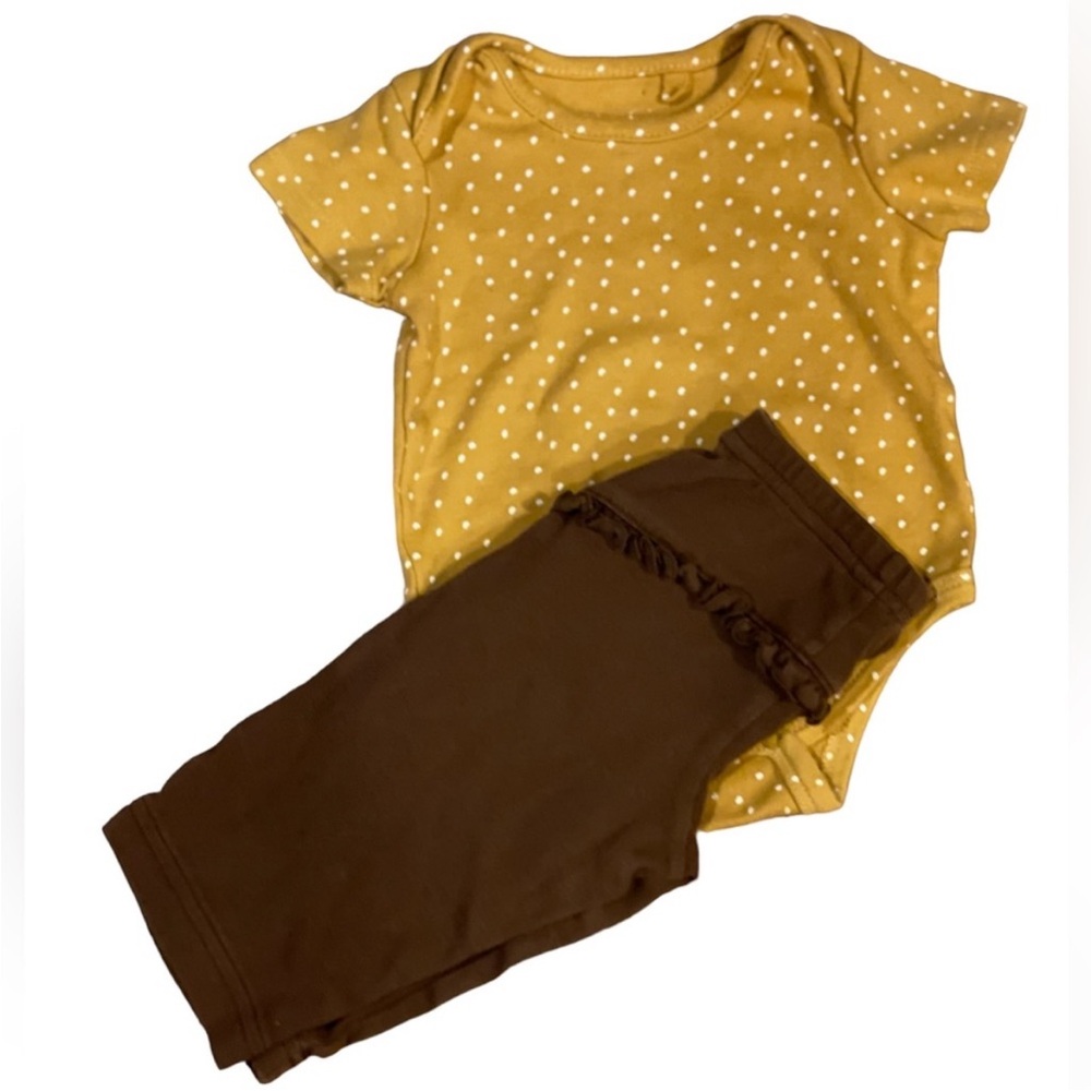 *2 for $20*. Jessica Simpson mustard yellow onesie size 3-6m & brown leggings 6m
